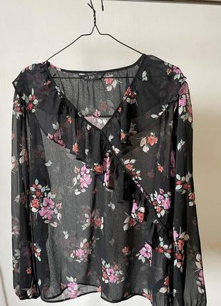 Блуза у квітковий принт f&f