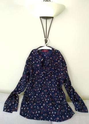 Блузка в квіточку1 фото