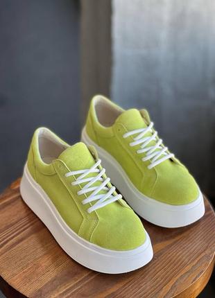 Кеди кросівки натуральна замша на високій підошві трендові мокасини сліпони салатові салатневі зелені демісезонні