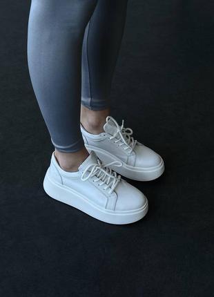 Кеды кроссовки натуральная замша на высокой подошве трендовые мокасины слипоны белые демисезонные