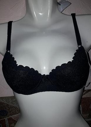 Бюстгальтер