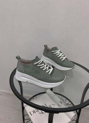 Кеди кросівки натуральна замша на високій підошві трендові мокасини сліпони шкіра демісезонні лофери хакі