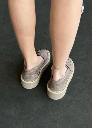 Кеди кросівки натуральна замша на високій підошві трендові мокасини сліпони шкіра демісезонні лофери туфлі балетки капучино5 фото