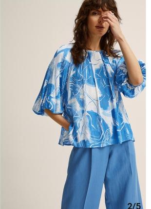 Stockh lm блуза с объемными рукавами фонариками трапеция в цветы1 фото
