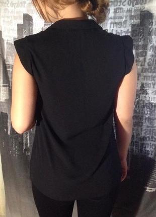 Блуза чёрная без рукавов2 фото