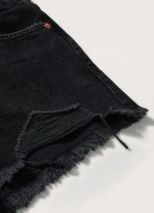 Черные короткие шорты манго, размер 36-385 фото