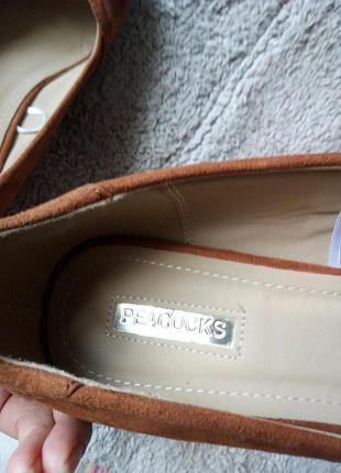 Нові коричневі теракотові замшеві туфлі танкетка пробка від peacocks