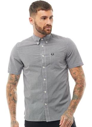 Теніска в дрібну клітку