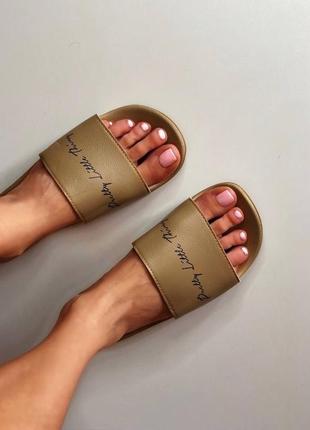 Шлёпанцы сандали