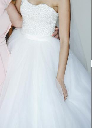 Платье свадебное