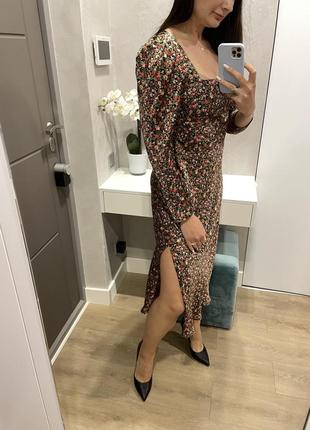 Платье в цветочный принт от zara