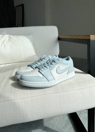 Кожаные кроссовки air jordan 1 low sky