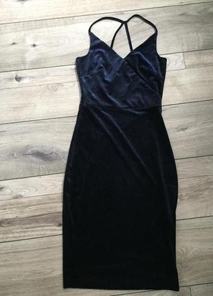 Платье reserved