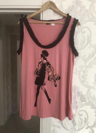 Стильна жіноча футболка52/54