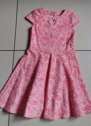 Красивое платье 9-10 лет