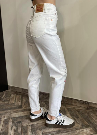 Levi's mom новые джинсы белые с высокой посадкой2 фото