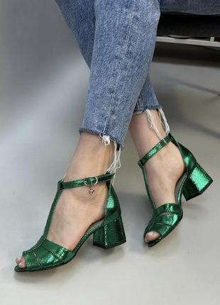 Зеленые босоножки тринити натуральная кожа питон металлик 35-41