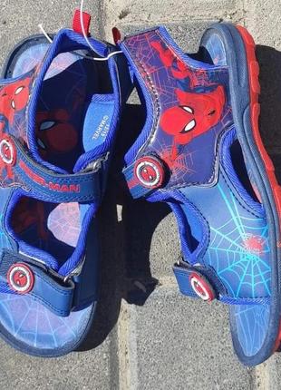 Сандалии для мальчика marvel