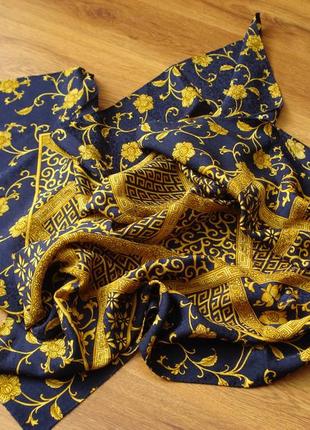 Шелковый жакардовый платок с принтом, enrico coveri, италия