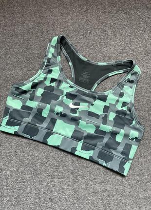 Спортивный топ nike