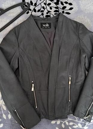 Продам стильну куртку