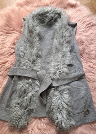 Крута жилетка 140 см 10 років шутро відстебається