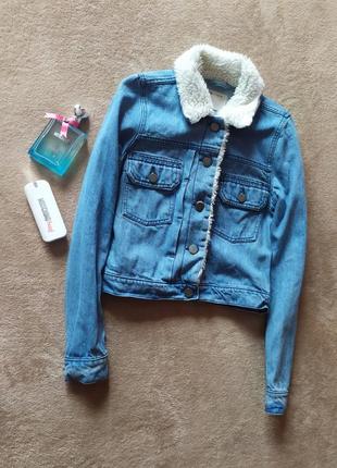 Розпродаж 😍якісна цупка блакитна вкорочена джинсова куртка1 фото