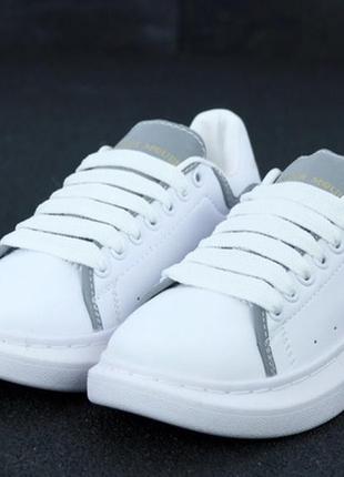 Женские кожаные белые кроссовочки alexander mcqueen white reflective.