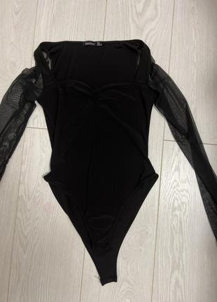 Брендовое боди boohoo