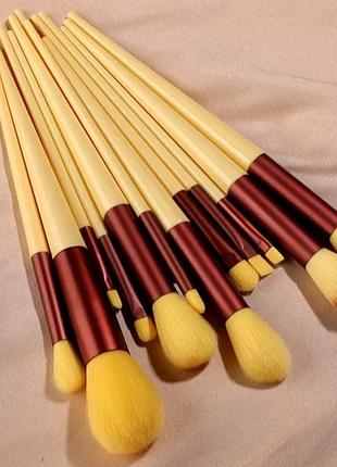 Набор кісточок для макіяжу, жовті,в наборі 13 штук, штучний ворс