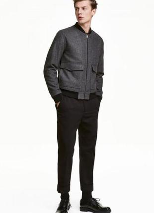 Оригинальные костюмные брюки из твила от бренда h&m 0447293001 разм. 56