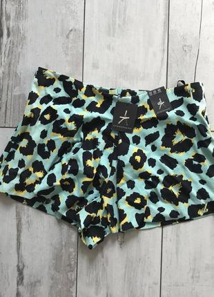 Стильні шорти