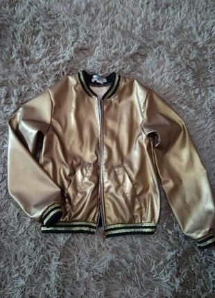 Курточка-вітровка на дівчинку на 9-11 років