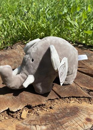 Мʼяка іграшка слоник