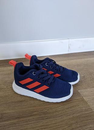 Adidas адідас оригінал дитячі кросівки 21