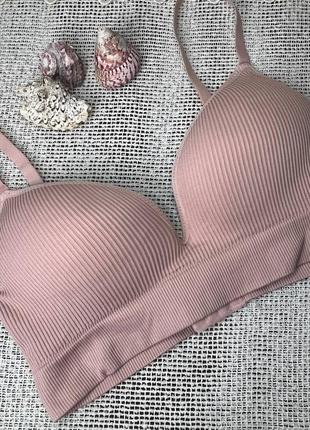 Топ. топик-бюстгалтер в рубчик. цвета разные: белый, черный, бежевый, серый.