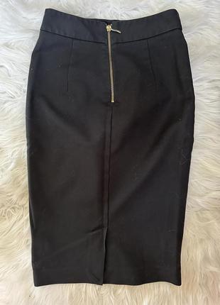 Черная юбка-карандаш с молнией сзади6 фото
