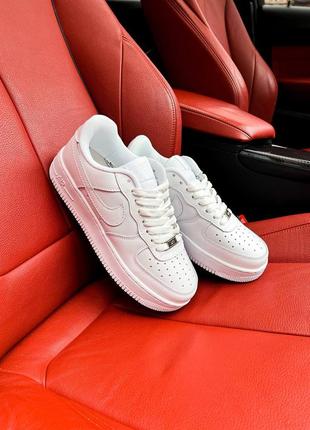 Шкіряні кросівки nike air force 1 white premium3 фото