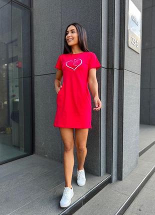 Платье футболка туника летнее легокое короткое свободное туника красное черное сиреневое с принтом повседневное9 фото