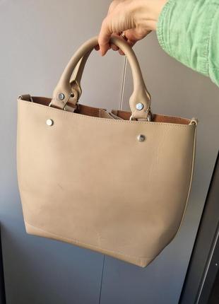 Кожаная сумка тоут, сумка шоппер, светлая сумка, сумка из кожи2 фото