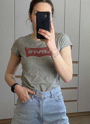 Футболка levi’s