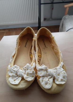 Балетки оригінальні ошатні