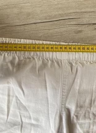 Белые джинсы на резинке пояс 42/26 размер6 фото