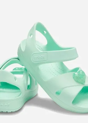 Очень красивые crocs мятного цвета1 фото