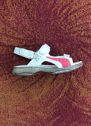 Шкіряні босоніжки !