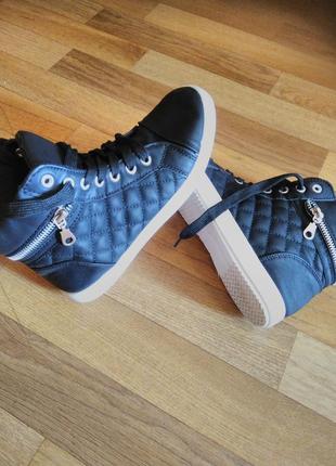 Кеди утеплені coura