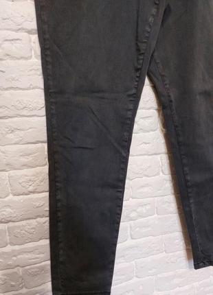 Фирменные стрейчевые джинсы3 фото