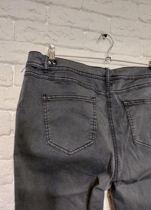 Фирменные стрейчевые джинсы5 фото