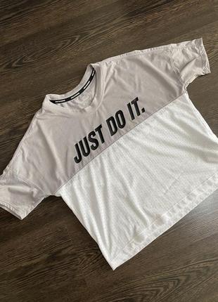 Спортивная футболка nike оригинал