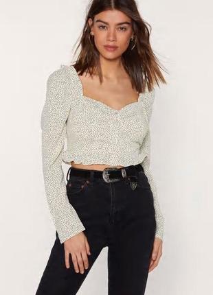 Кроп топ с длинным рукавом в принт горошек